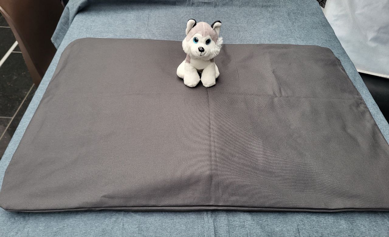 FlauschNest Hundedecke gefüllt mit eigener Alpakawolle – Bild 3